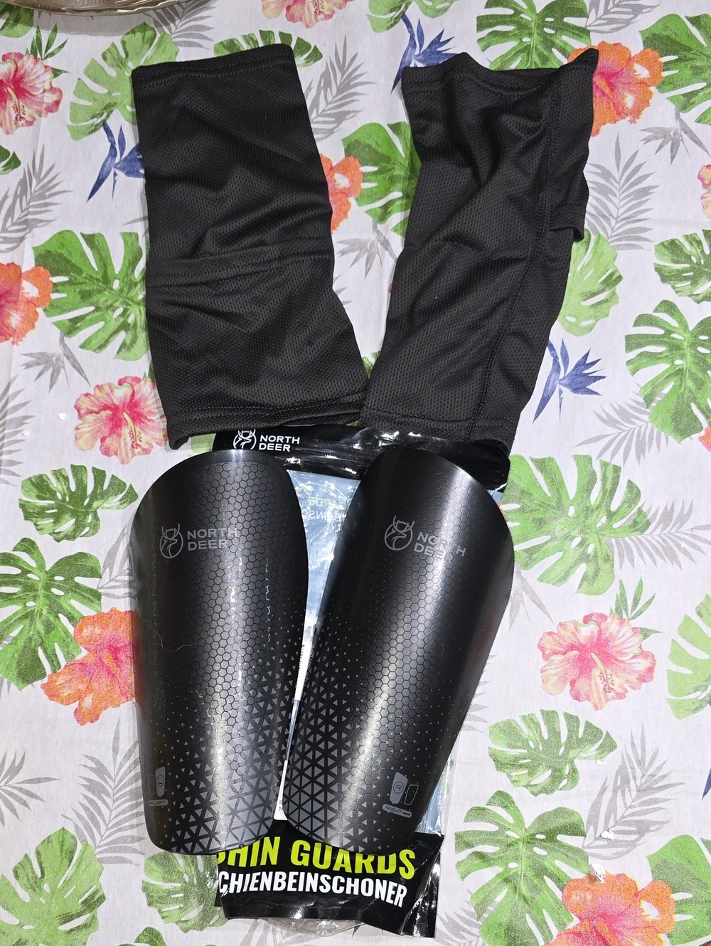 Men's Black Shin Guards with Sleeves